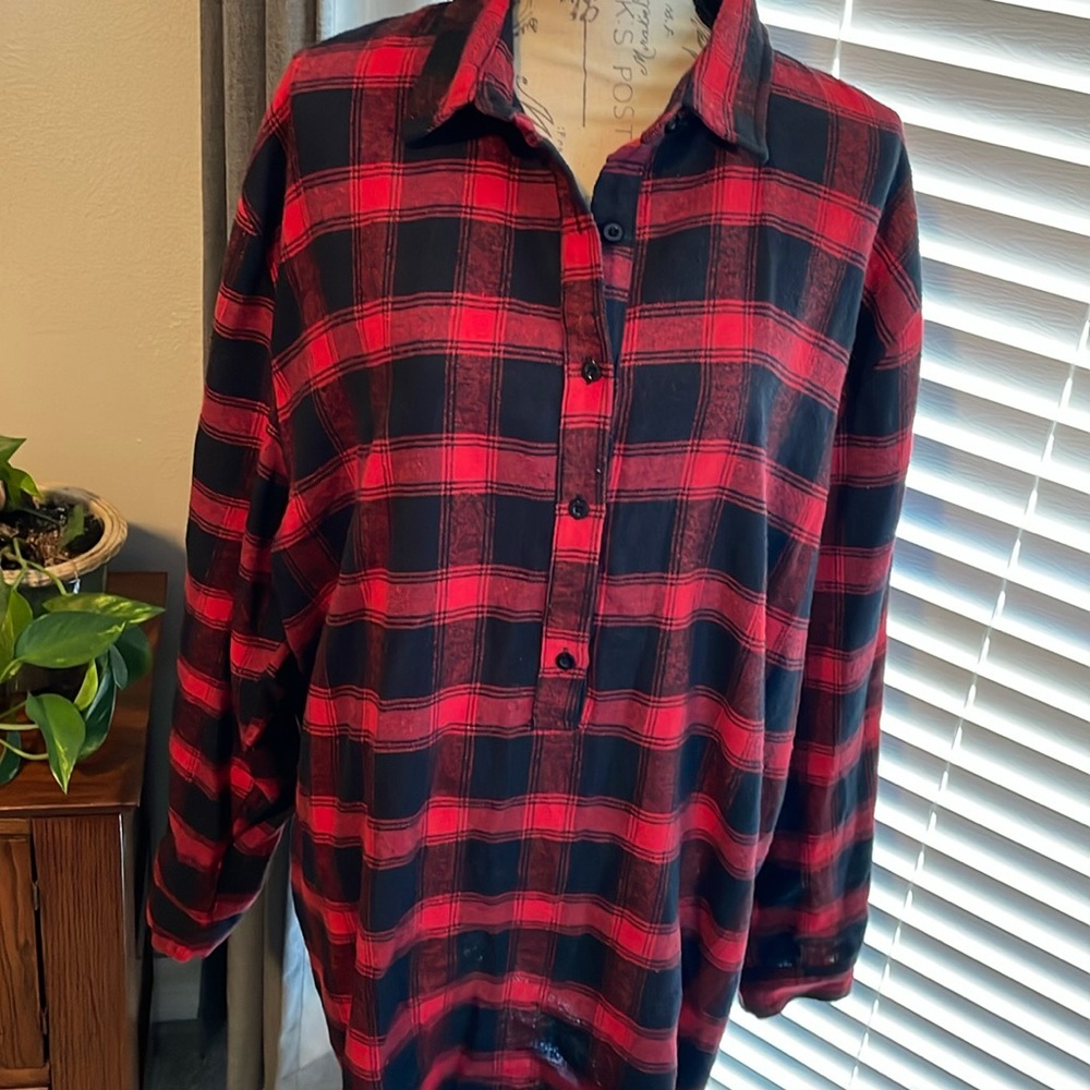Red and black flannel dress - Picture 1 of 8